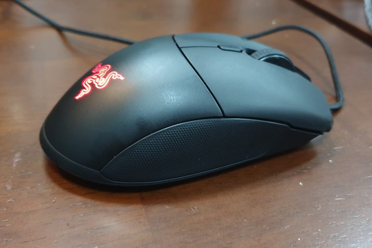 Razer Basilisk Essential e1553595947613